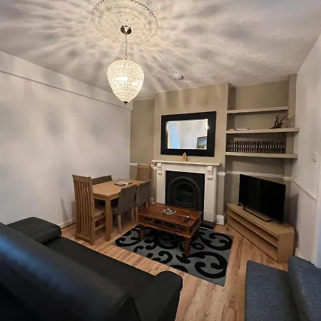 Private In Victorian House, Forest Hill,