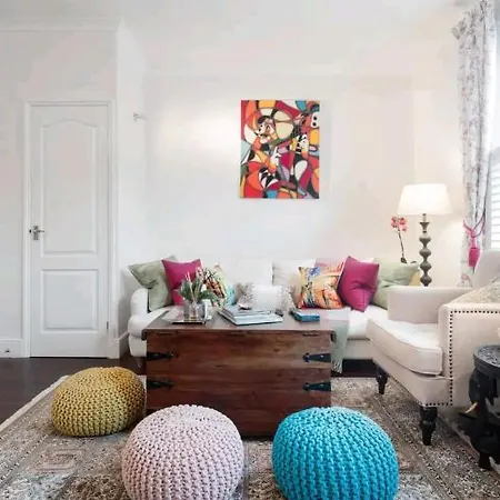 Stylish With Private Bath & Terrace In Super Clapham Junction Minutes From Victoria, Waterloo Δωμάτια σε οικογενειακή κατοικία