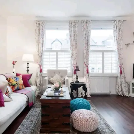 Stylish With Private Bath & Terrace In Super Clapham Junction Minutes From Victoria, Waterloo * London