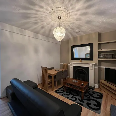 Affittacamere Private In Victorian House, Forest Hill,