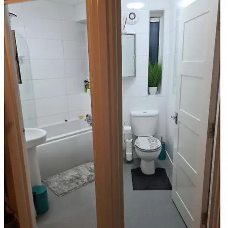 Quarto em Acomodações Particulares Babus Intl