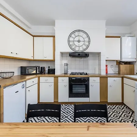 Apartment Indigo City London