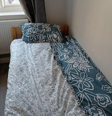 Bethel- Beautiful New 1 Bed House Near Station Apartamento Erith