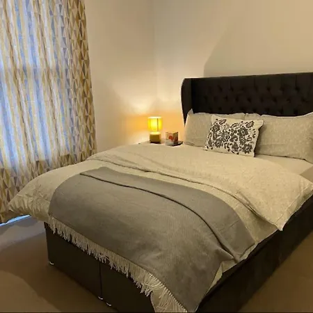 Two Bedroom Flat In * London