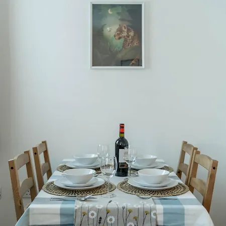Apartamento 2 Bedroom Flat Near Excel Londres
