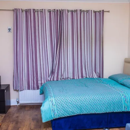 Homestay Selsdon Calm Airbnb Croydon