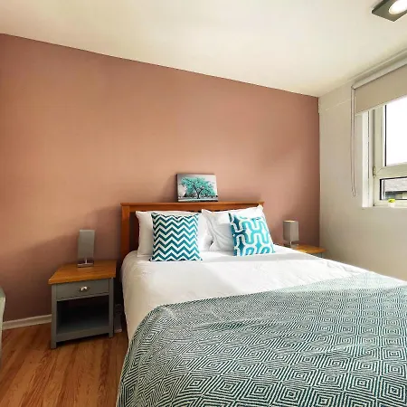 Noah's Place In Mile End London