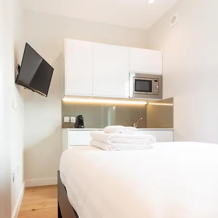 Earls Court East Serviced By Stayprime 3* Λονδίνο
