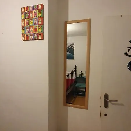 Merciful King Room, In Zone 2-3 * London