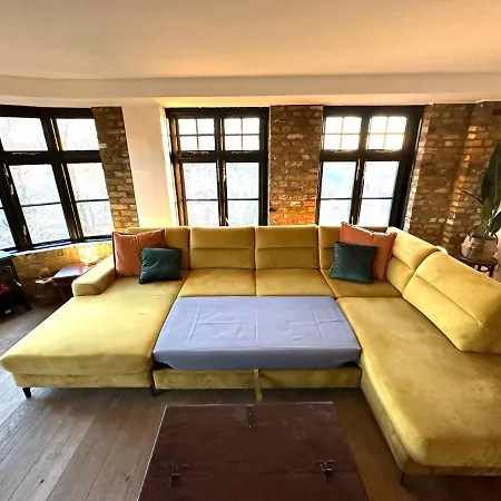 Deluxe Penthouse Riverside View 2 Bedroom Flat With Lift - Old Industrial Factory Warehouse