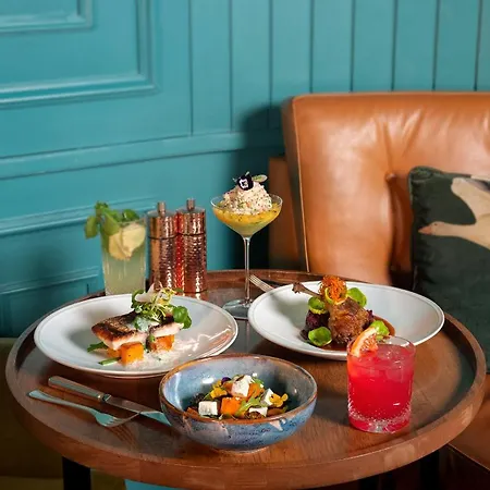 Sloane Place Hotel 4*