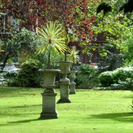 Knightsbridge Sloane Pavilion Road Chelsea 5 Mins Walking To Hyde Park And Harrods Aparthotel Londra