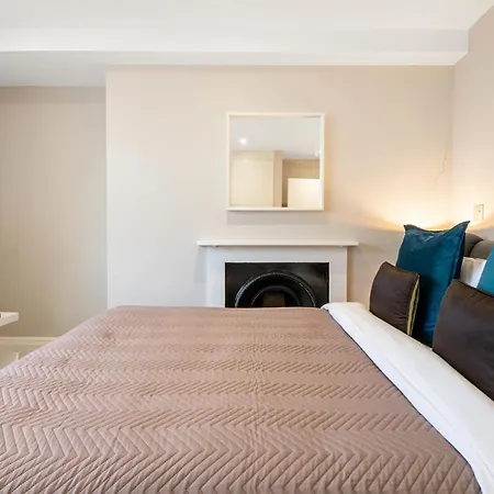 Apartment Arcore Premium Bloomsbury London