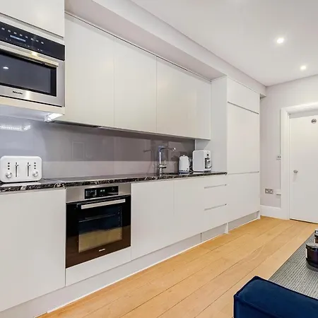 Arcore Premium Bloomsbury * London