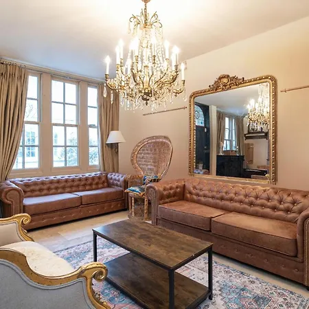Stone Built Vintage Chic House In The Heart Of Knightsbridge Semesterbostad London