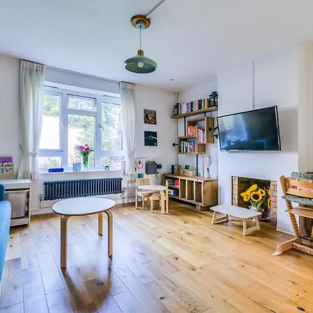 Charming Angel Maisonette Semesterbostad
