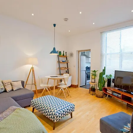 Spacious Highbury Fields 1 Bedroom - Parking By Request Apartment London
