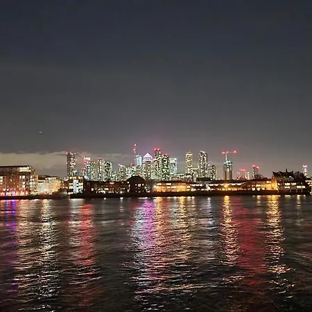 The Pearl Of Greenwich - Two Bedroom Flat Next To Cutty Sark * London