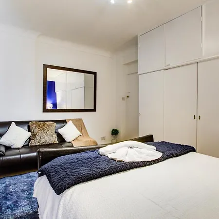 Apartment Evelyn Beautiful 2 Bedroom London
