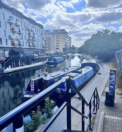 Shoreditch Free Parking Apartment