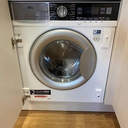 Bridge Flat - Perfect For Families Apartment