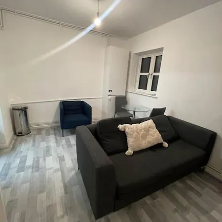 Lovely Spacious Entire 1 Bedroom - New Management