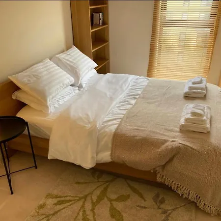 One Bedroom Apartment