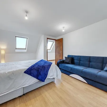 Cozy 1 Bed/sleep 3/ Apartment London