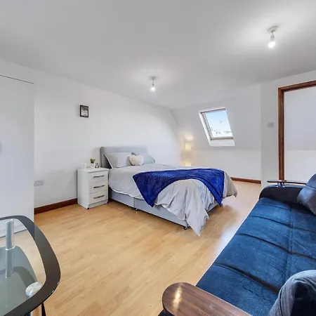 Apartment Cozy 1 Bed/sleep 3/ *