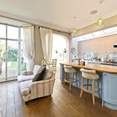 Holiday home Veeve - Cayenne Canopy *
