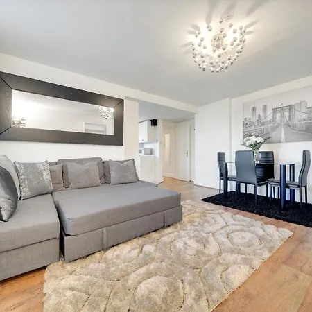 Apartment Modern Deluxe 2 Bedroom In Canning Town Excel Centre