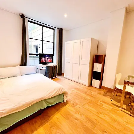 Aparthotel Superior Entire Between St Pauls Cathedral And Covent Garden *