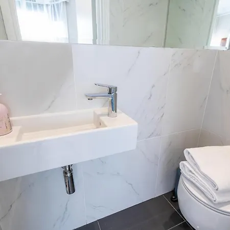 Apartmán Air Conditioned High St Kensington