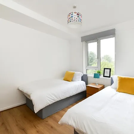 Lovely 2 -bedroom Unit In Greater * London