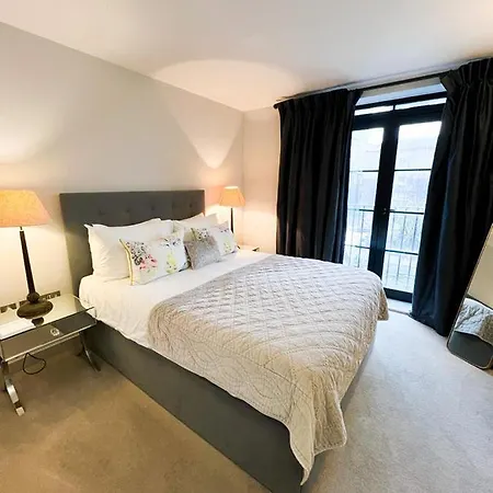 Tb Bridge Bed & Breakfast