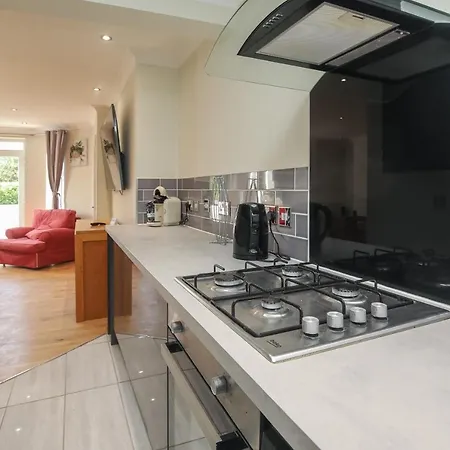 Apartment Riverside 2 Bedroom Kingston Flat *