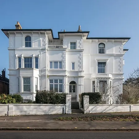Apartment Riverside 2 Bedroom Kingston Flat Kingston upon Thames (Greater London)