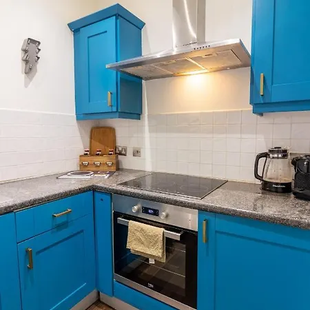 Spacious And Light Flat In Clapham