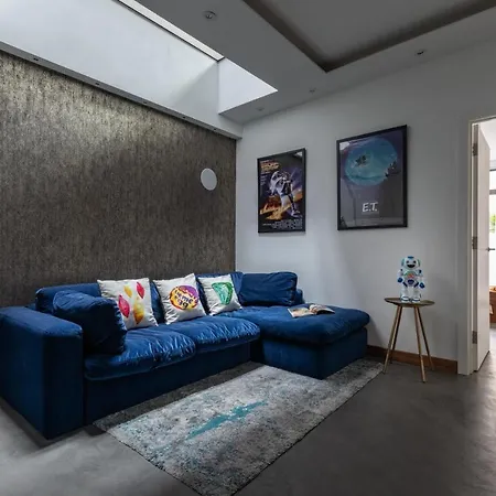 The Chiswick Villa