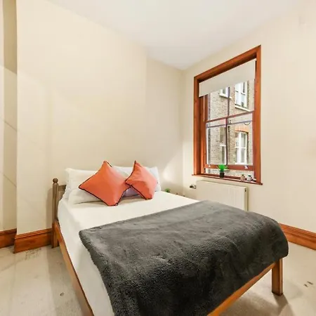 Elgin Avenue Hububb Homestay London