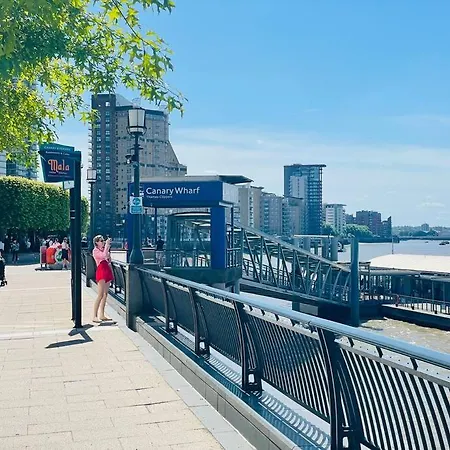 Canary Wharf Luxury