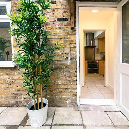 Stylish 2 Bedrooms Little Venice - 44 Apartmán Londýn