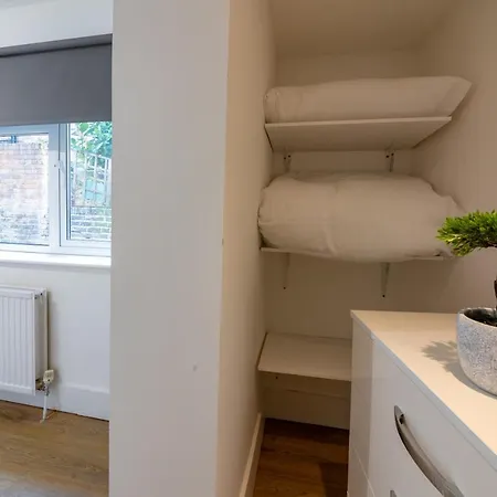 Apartmán Stylish 2 Bedrooms Little Venice - 44 *
