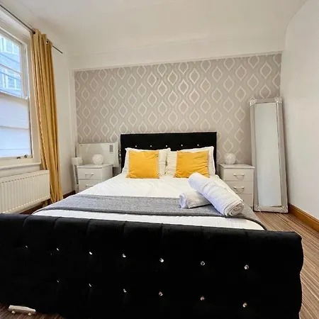 Cosy In The Heart Of Marble Arch.