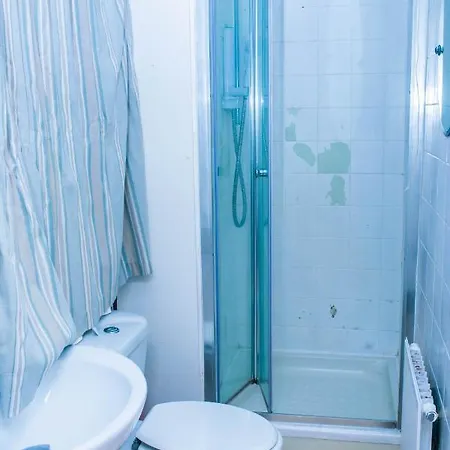 Selsdon Calm Airbnb