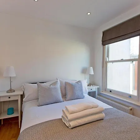 Convenient Highbury Fields 1 Bedroom - Parking By Request