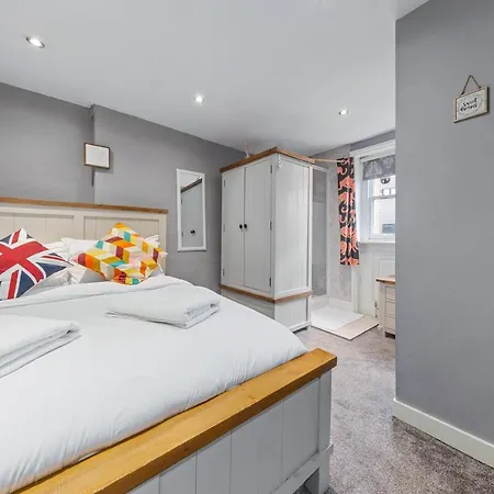 Number 27 Guest house *