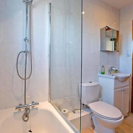 Convenient Highbury Fields 1 Bedroom - Parking By Request Apartment London