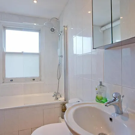 Convenient Highbury Fields 1 Bedroom - Parking By Request Apartamento Londres