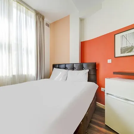 Grantly Hotel